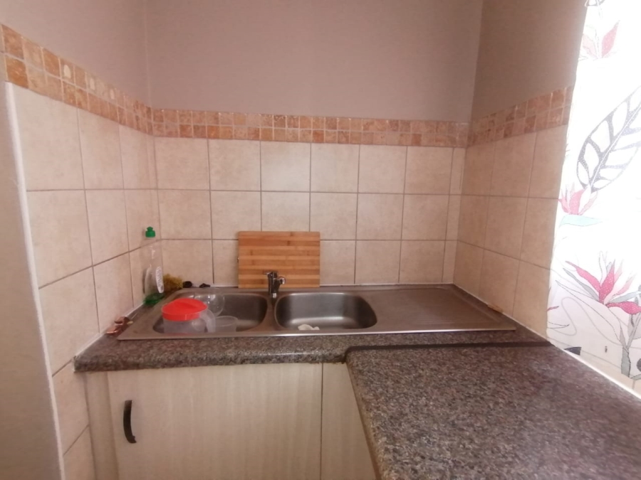 2 Bedroom Property for Sale in Hillside Free State